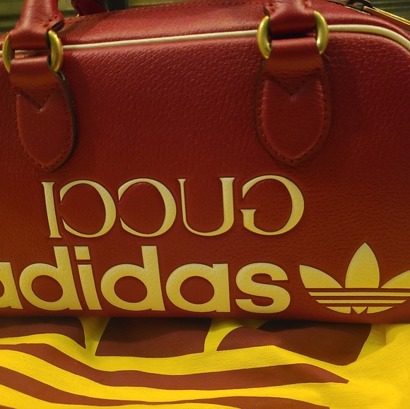 Brand new gucci mini duffel bag - Picture 2 of 4